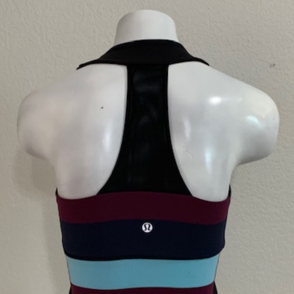 Lululemon Scoop Neck Racer Workout Tank - Picture 4 of 6